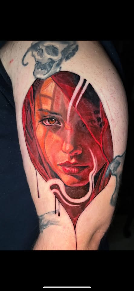 Color tattoo by Oscar Arce